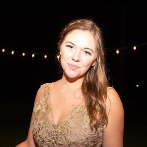 Meet your Posher, Anne